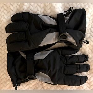 ❄️ NWOT ❄️ S/M, Waterproof, Heavy-Weight Gloves